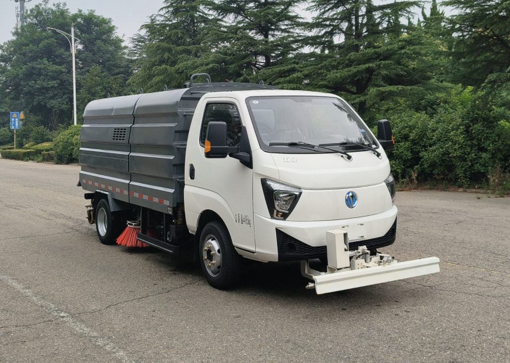 五征牌WZK5041TXSD66BEV纯电动洗扫车公告图片