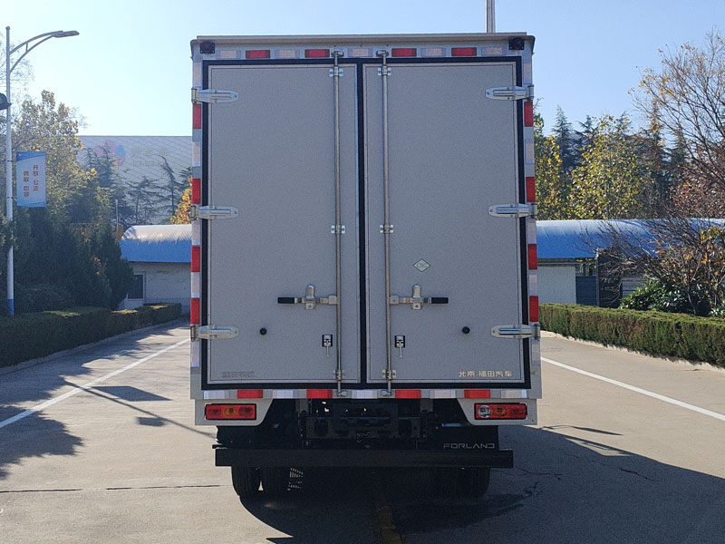 福田牌BJ5045XXY9AC7-28厢式货车公告图片