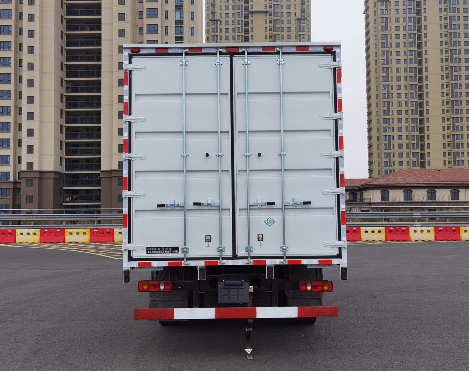 东风牌DFV5121XXYGP6N厢式货车公告图片