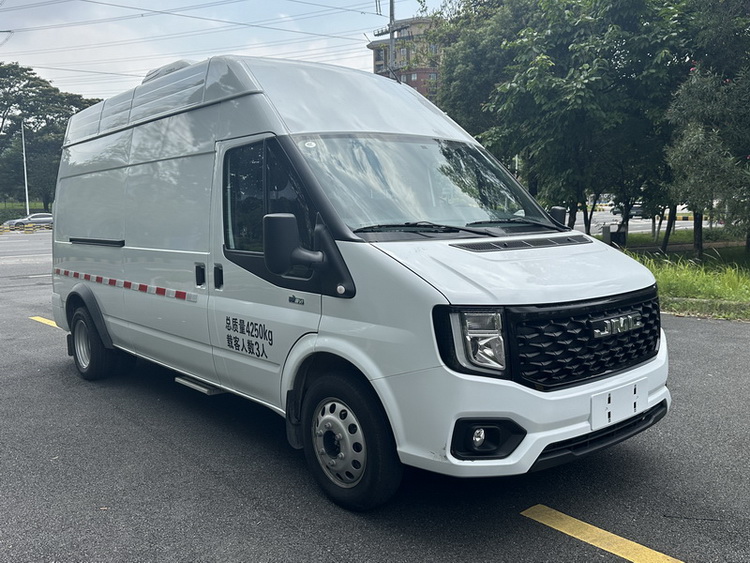 升骏振轩牌GZX5046XYL医疗车
