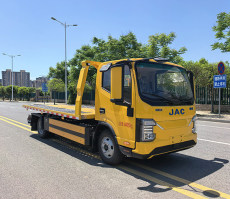 纯电动清障车