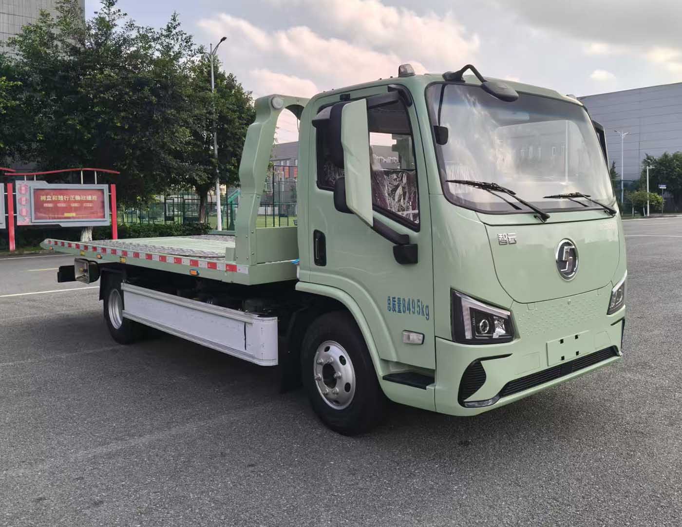粤海牌YH5080TQZ296PBEV纯电动清障车