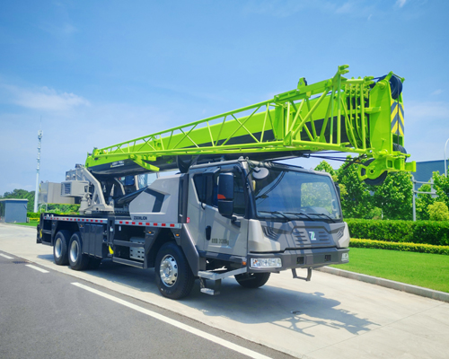 ZLJ5315JQZ25A型汽车起重机图片