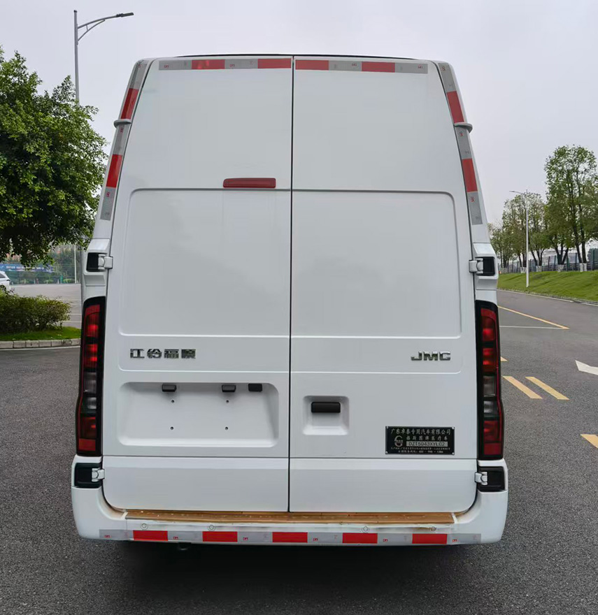 格斯图牌DZT5043XYLC2医疗车公告图片