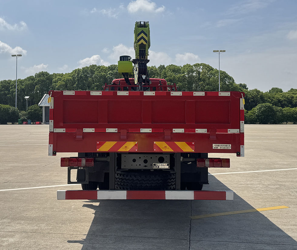 联横牌LHV5257JSQJF1随车起重运输车公告图片