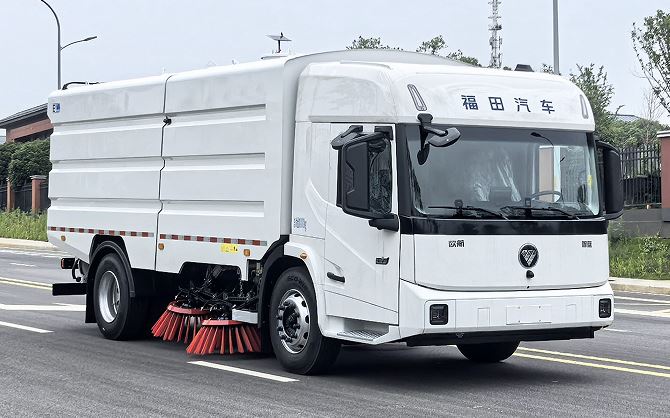 纯电动扫路车图片