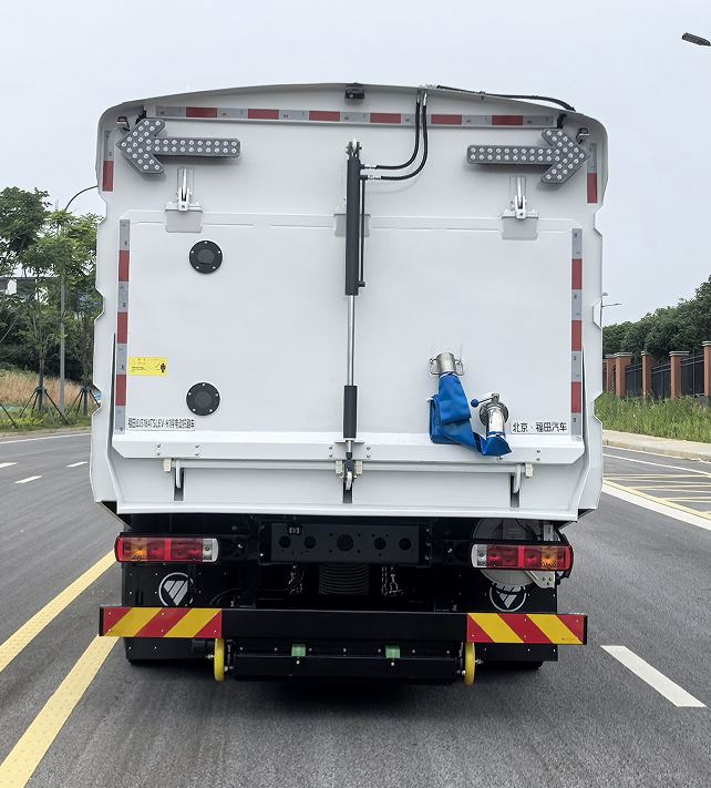 纯电动扫路车图片
