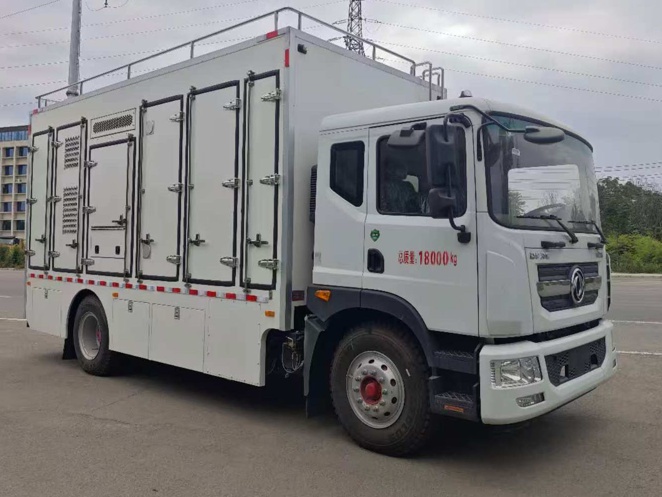 CLH5180XPDEQ6型配电车图片