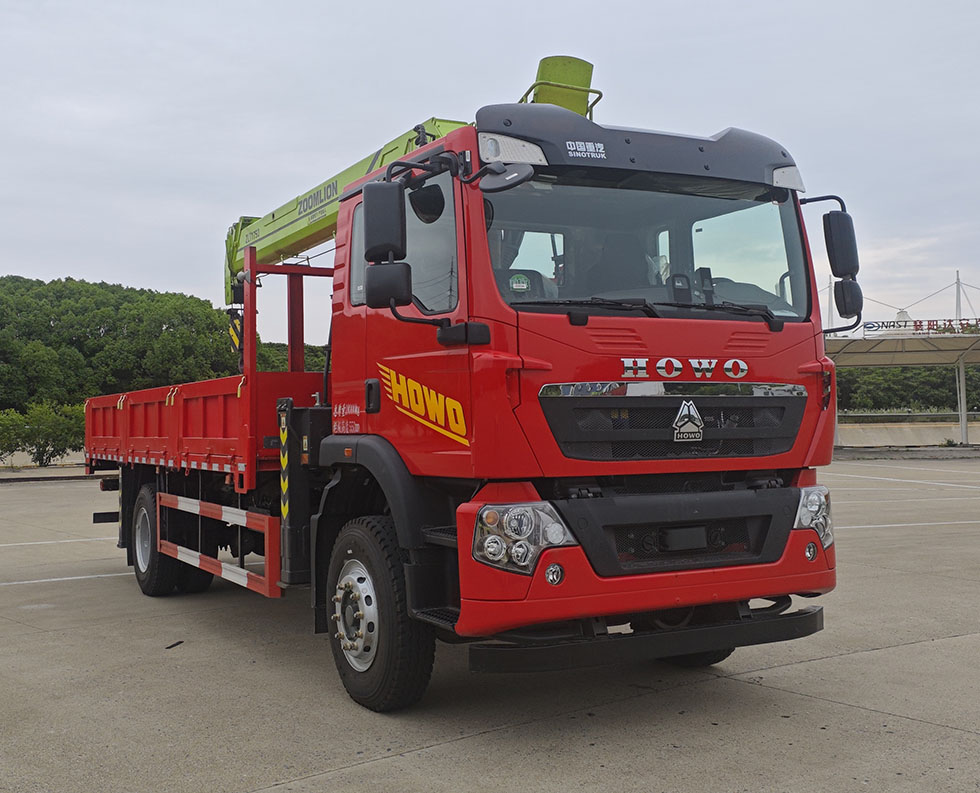 LHV5180JSQGF1型随车起重运输车图片