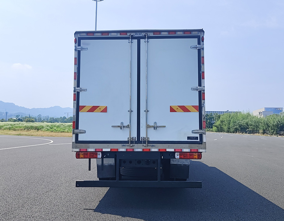 通粤达牌GTD5180XYL-BJ医疗车公告图片