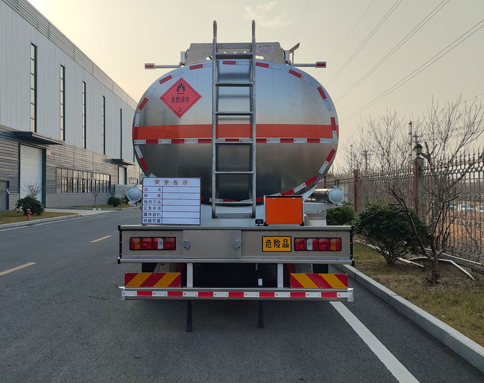 永强牌YQ5261GYYCTZ铝合金运油车公告图片