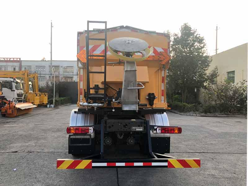 馳遠(yuǎn)牌BSP5250TCXZ6除雪車(chē)公告圖片