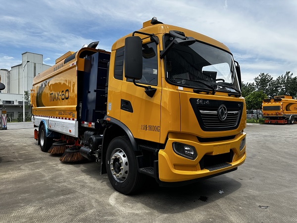筑马牌ZZM5180TSL扫路车公告图片