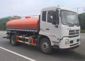 护栏清洗车