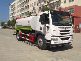 绿化喷洒车