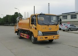 多功能抑尘车