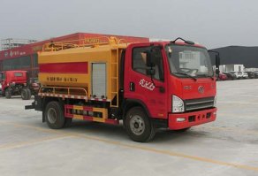 清洗吸污车