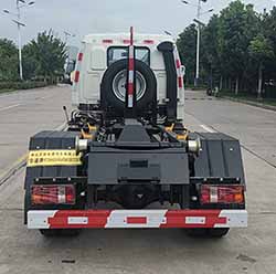 华通牌HCQ5045ZXXBJ6车厢可卸式垃圾车公告图片