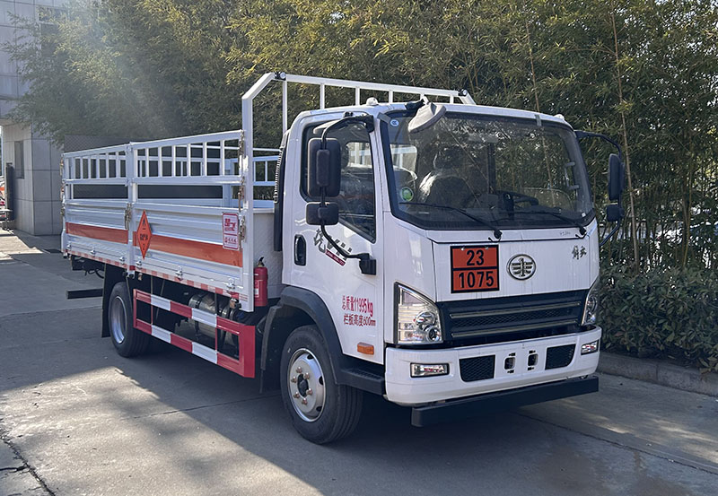 楚飛牌CLQ5120TQP6CA氣瓶運(yùn)輸車公告圖片