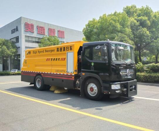 浙专牌LMZ5180TSL扫路车公告图片