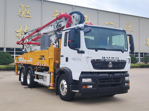 XZS5260THBZ型混凝土泵车图片
