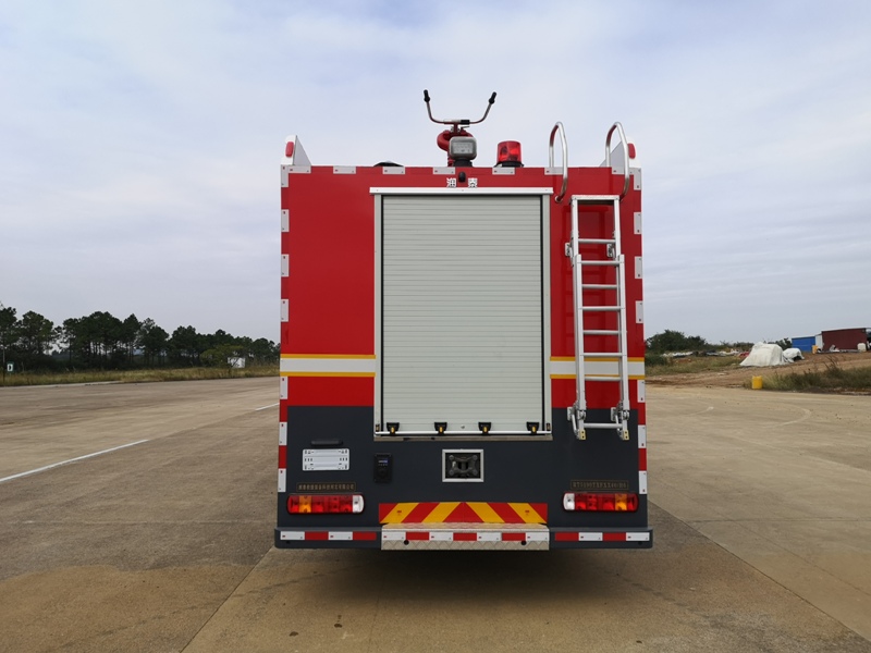 润泰牌RT5190TXFXX40/H6洗消消防车公告图片