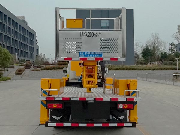 程力威牌CLW5041JGKBDP高空作业车公告图片