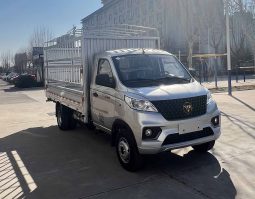仓栅式运输车
