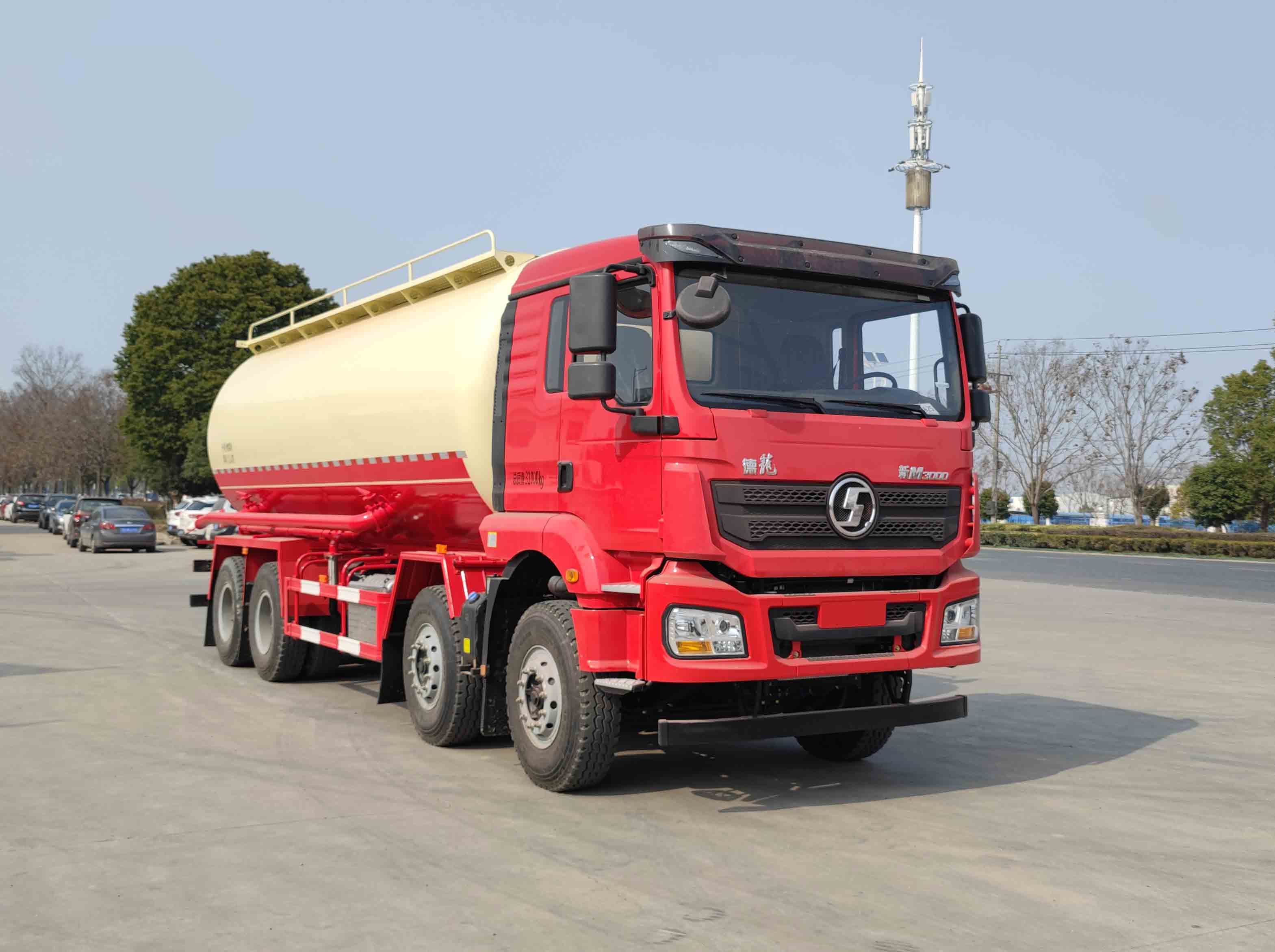 SGZ5312GFLSX6型低密度粉粒物料运输车图片