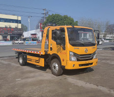 清障车