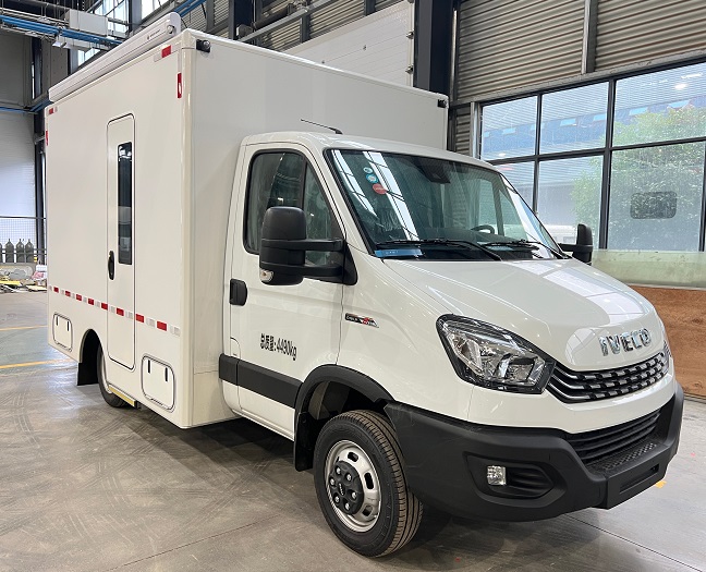 程力重工牌CLH5040XYLN6医疗车