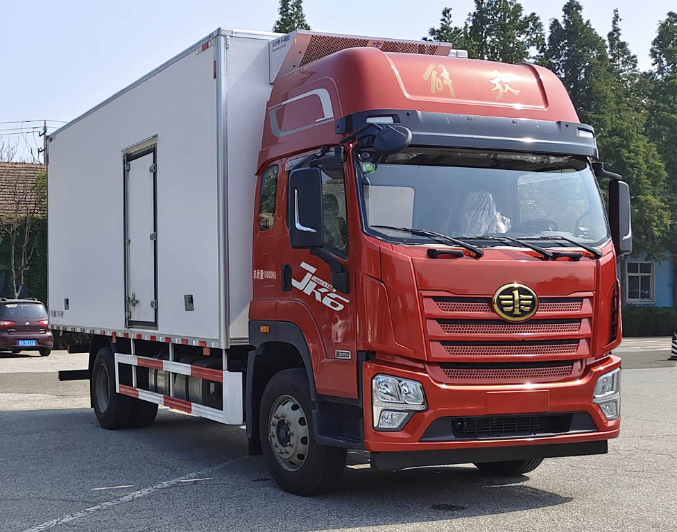 CA5182XLCP28K2L1E6A80 解放牌冷藏车图片