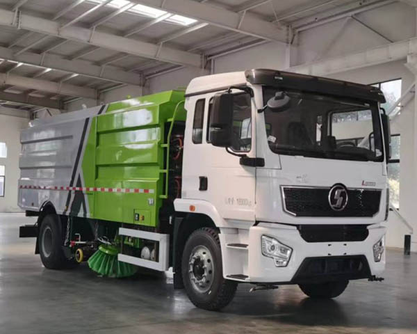 CL5186TXSBEV 程力牌纯电动洗扫车图片
