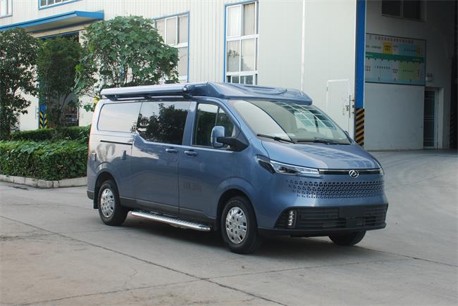 QXC5045XLJC 齐星牌旅居车图片