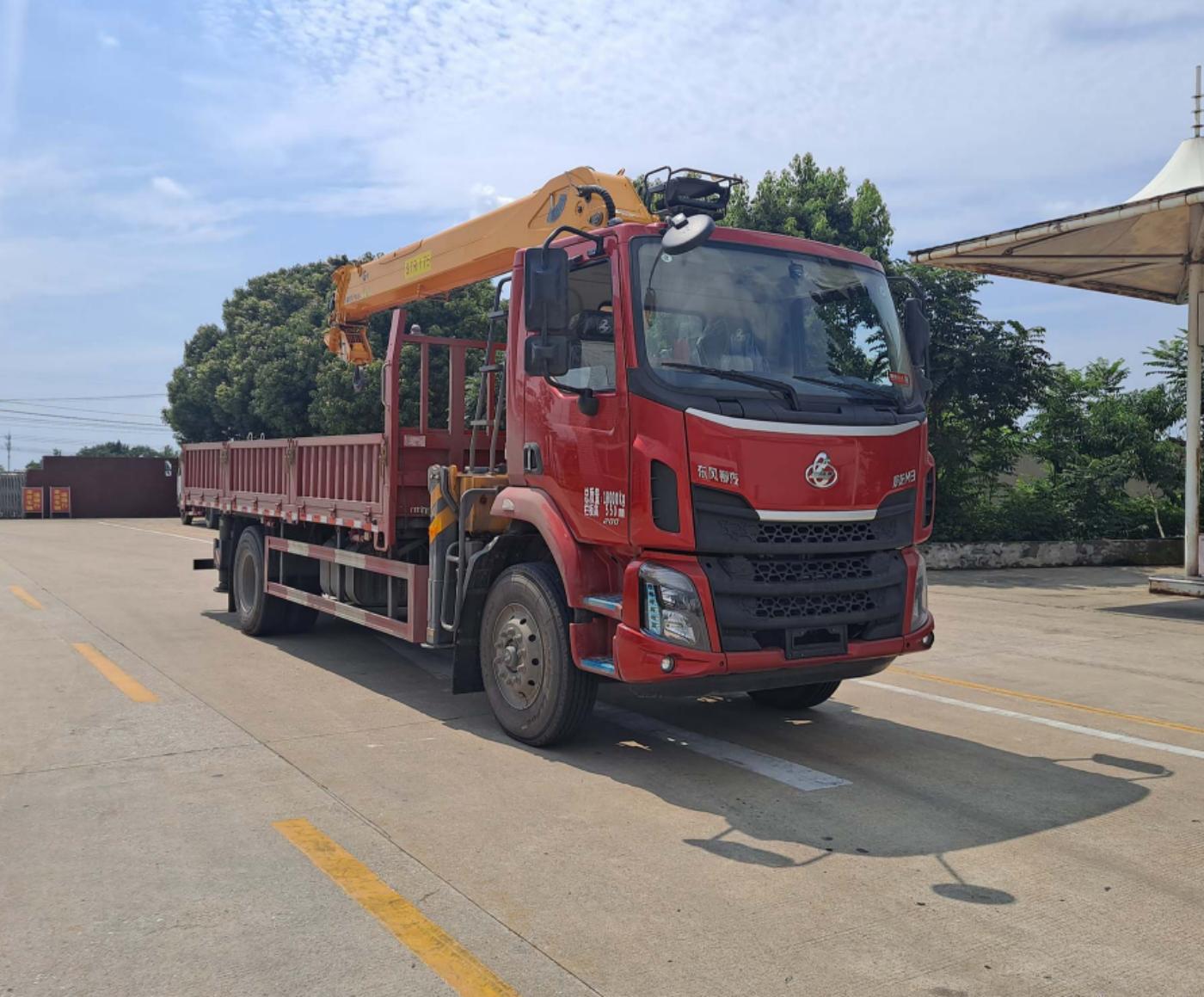 XCL5185JSQ6型随车起重运输车图片
