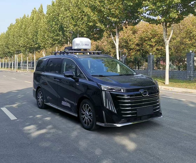 ZK5038XZHQ62CHEV 宇通牌插电式混合动力指挥车图片