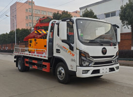 绿化综合养护车