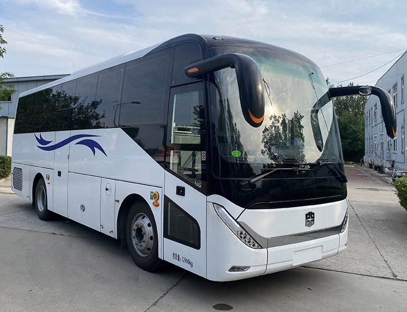 中通牌LCK5139XYL6医疗车