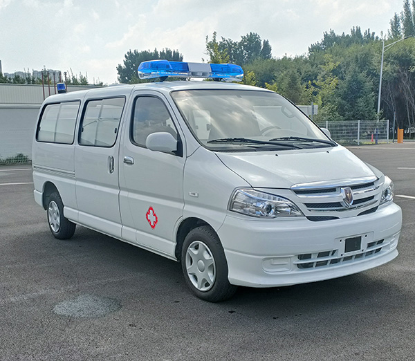 SY5031XJHL-H4S1BG 金杯牌救护车图片