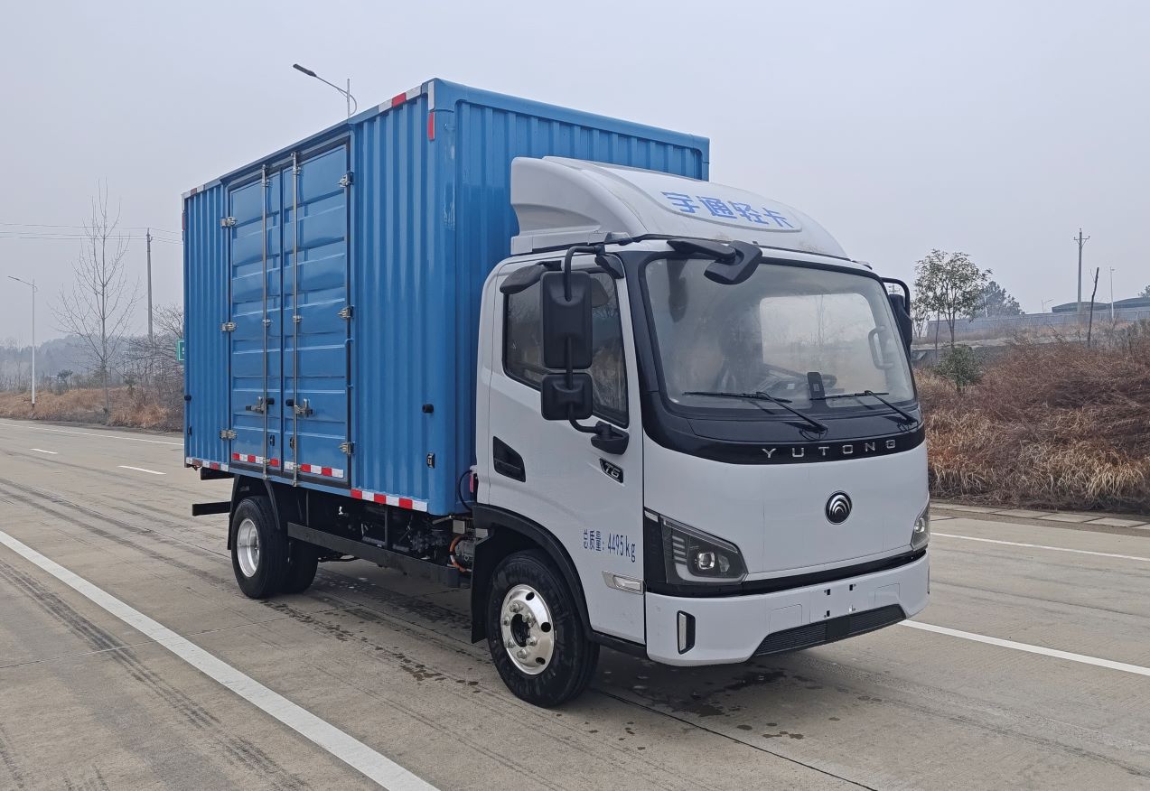 宇通牌ZKH5045XXYBEV34纯电动厢式货车