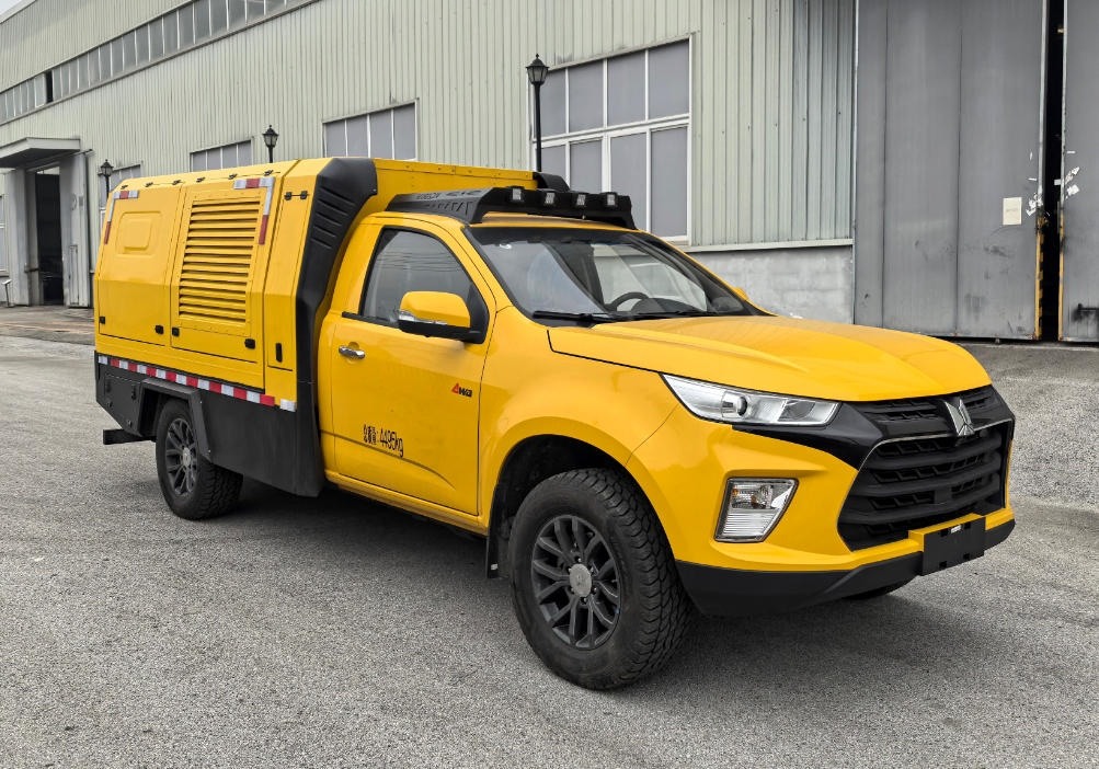 EZY5040XDYF2X6型电源车图片