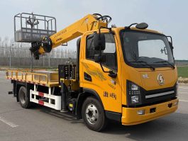 高空作业车