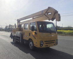 高空作业车