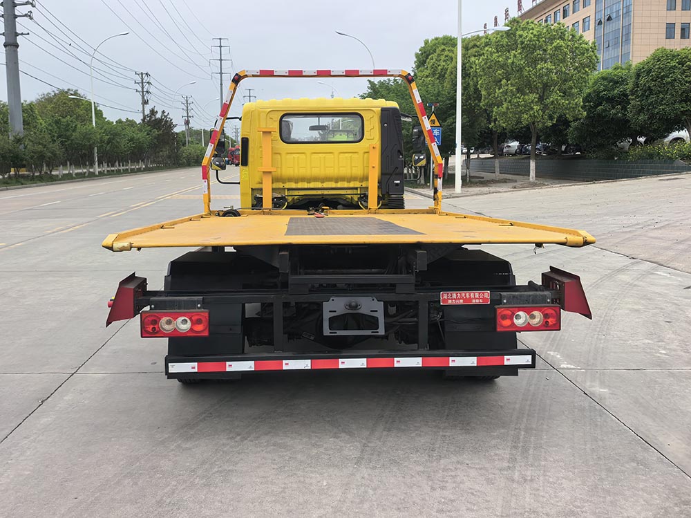 腾力兴牌TLX5040TQZBJ6清障车公告图片