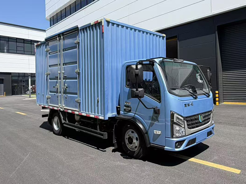 蓝擎牌YTQ5042XXYPKEV341-LQ纯电动厢式货车