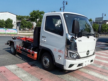 CLW5040ZXXBEV6HS 程力威牌纯电动车厢可卸式垃圾车图片