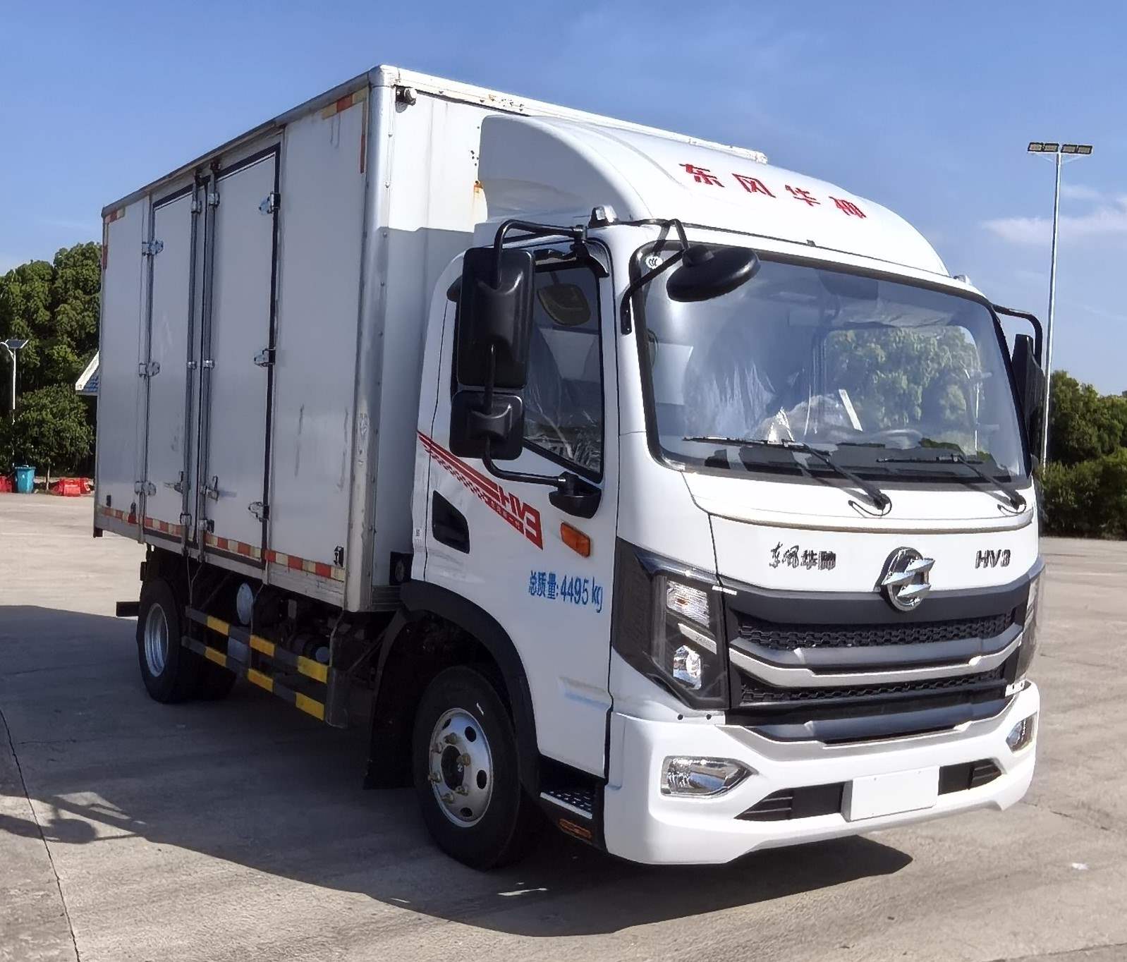 华神牌DFD5040XXYLBEV6纯电动厢式货车