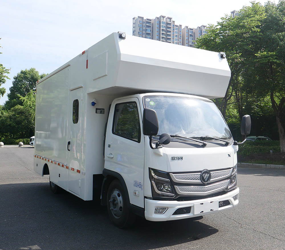 HCQ5040XCCBJ6 华通牌炊事车图片