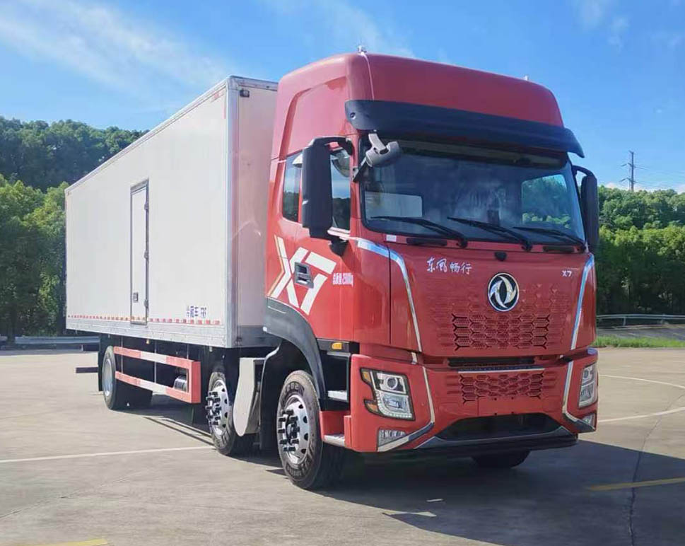 DFV5257XLCGP6D1 东风牌冷藏车图片