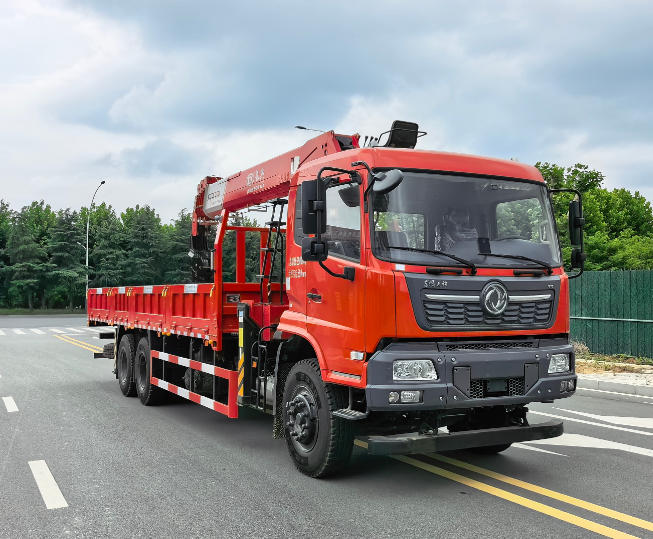 ABC5250JSQDFH6A型随车起重运输车图片